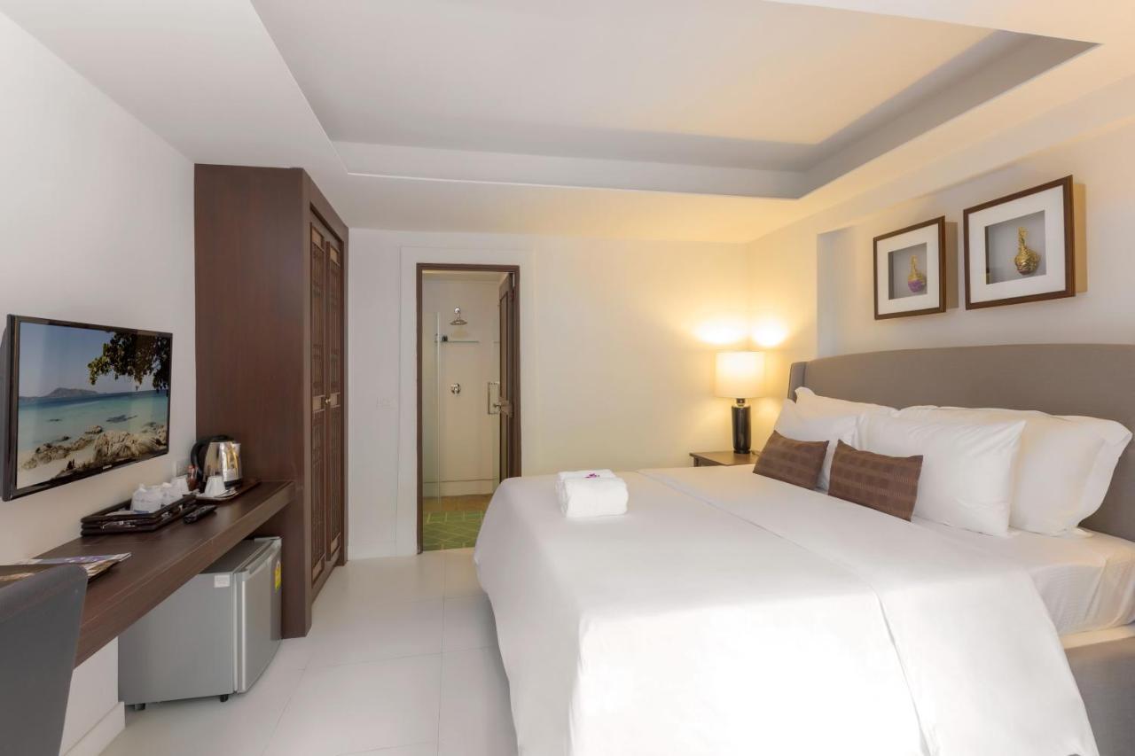The Top Patong Resort Экстерьер фото